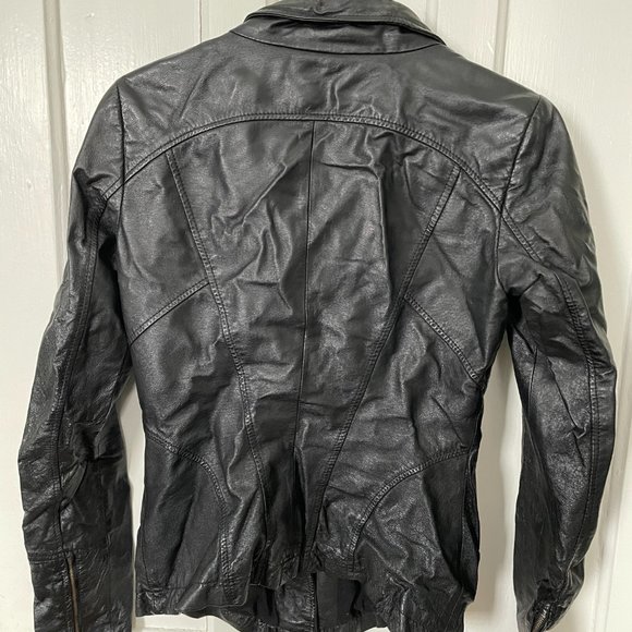 Danier - Leather Moto Jacket - Picture 3 of 3